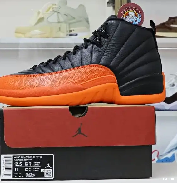 Jordan Jordan 12